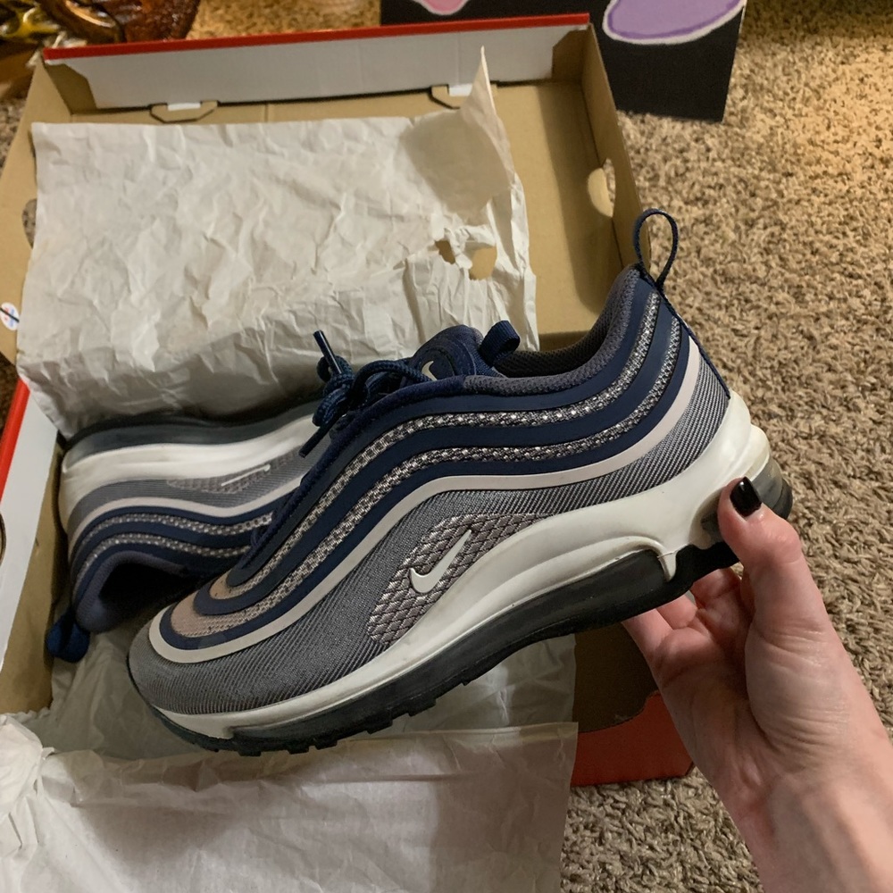 Nike air max 97 size 5 (gs)
